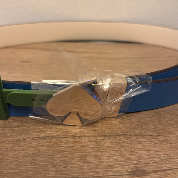 NWT Kate ♠️ reversible belt size L. - Picture 2 of 4